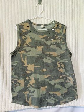 7th Ray Green and Tan Camo Muscle Tee